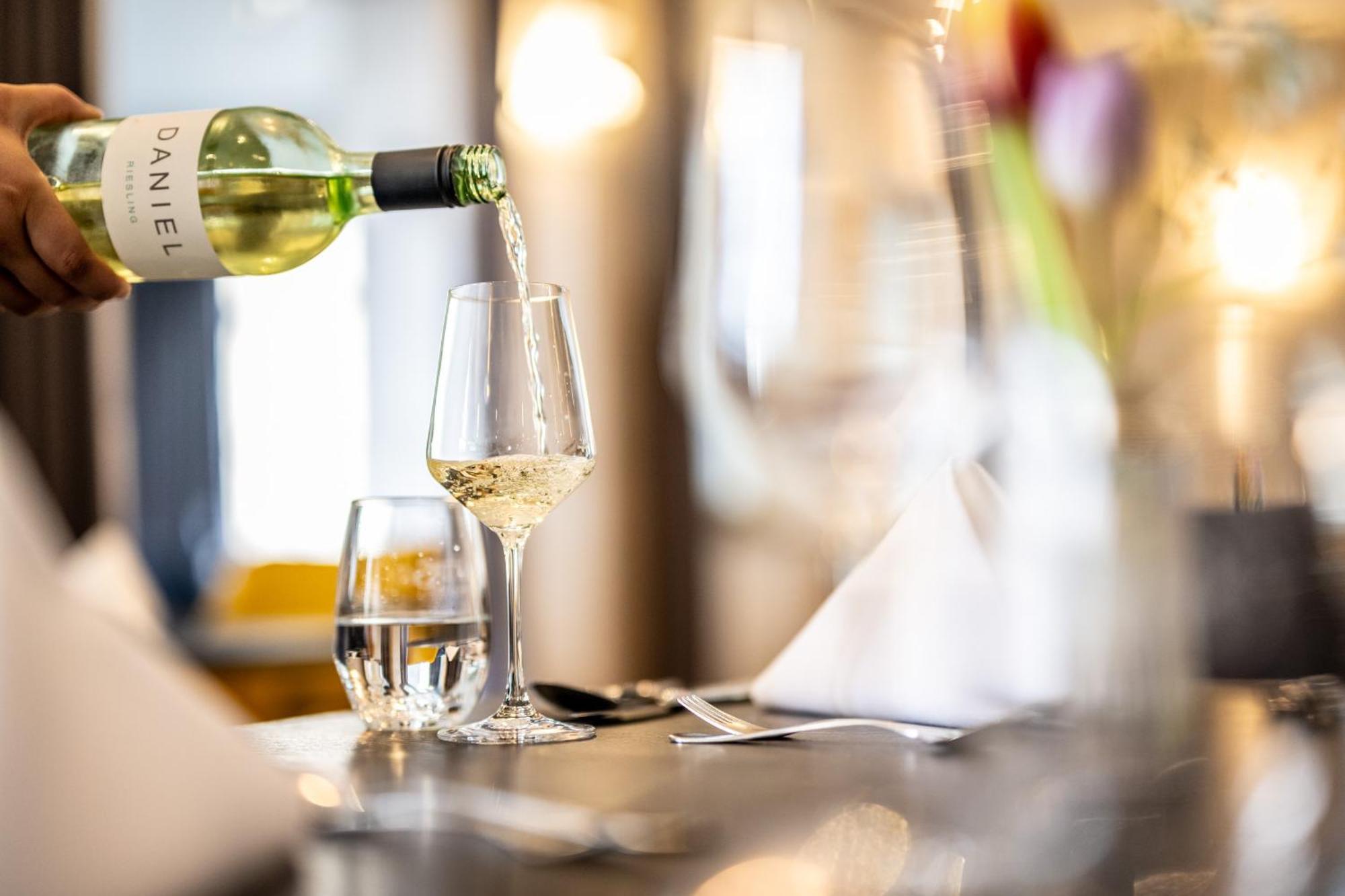 Hotel Lahnschleife Weilburg Ngoại thất bức ảnh